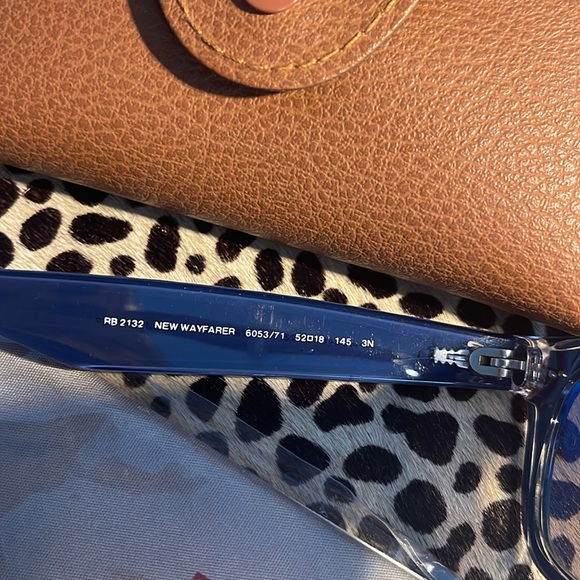 Rayban New Wayfarer RB 2132 - Worn Twice - Picture 5 of 7